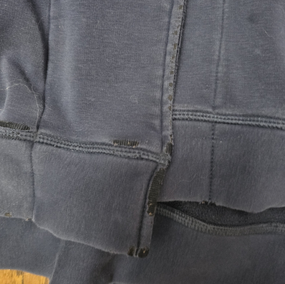 UGG Dark Blue Robe - Picture 3 of 4